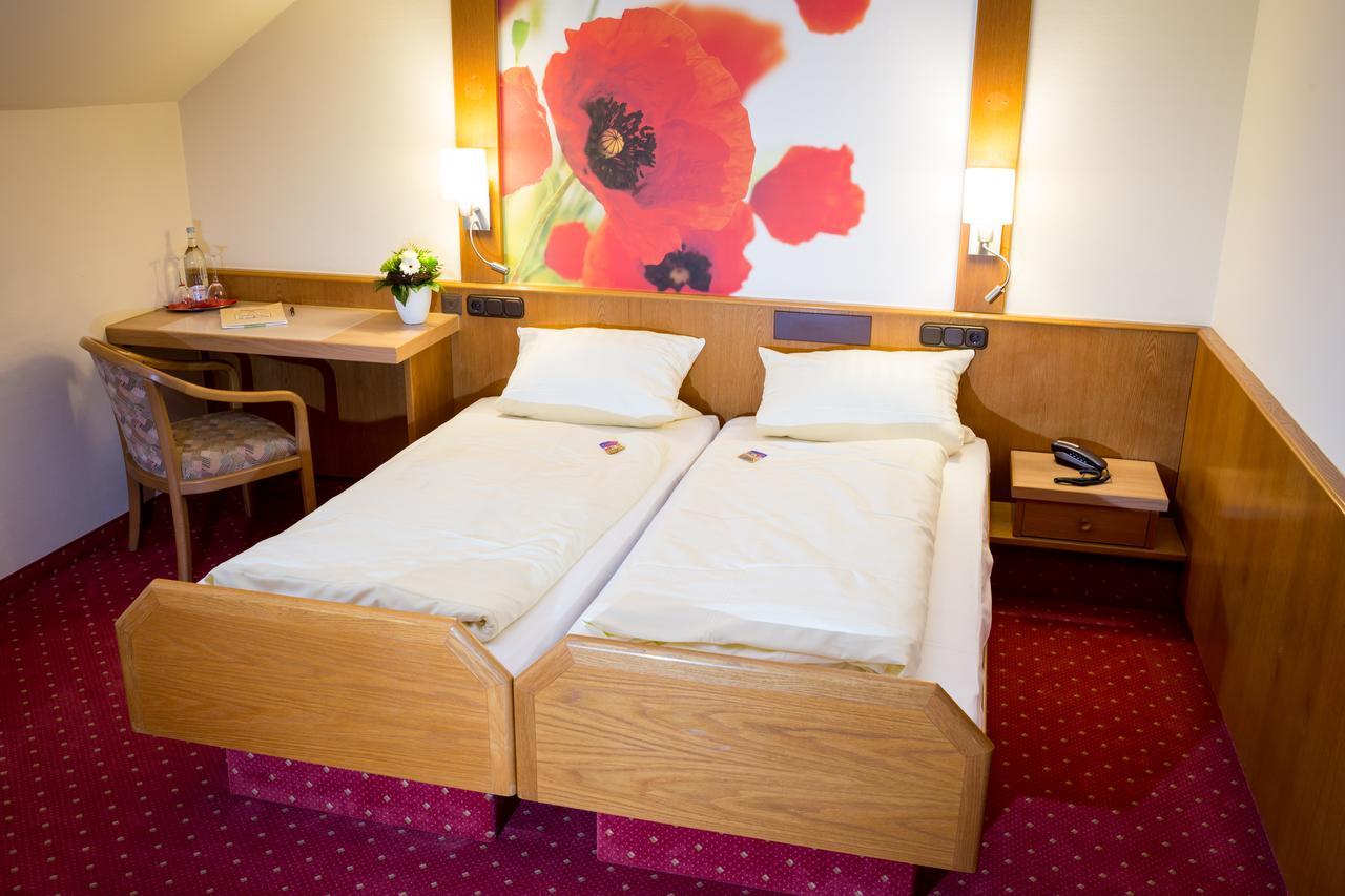 Gasthof-Hotel Harth Φούλντα Εξωτερικό φωτογραφία